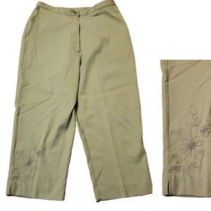 ALFRED DUNNER Celery Colored Capri's   Size 12